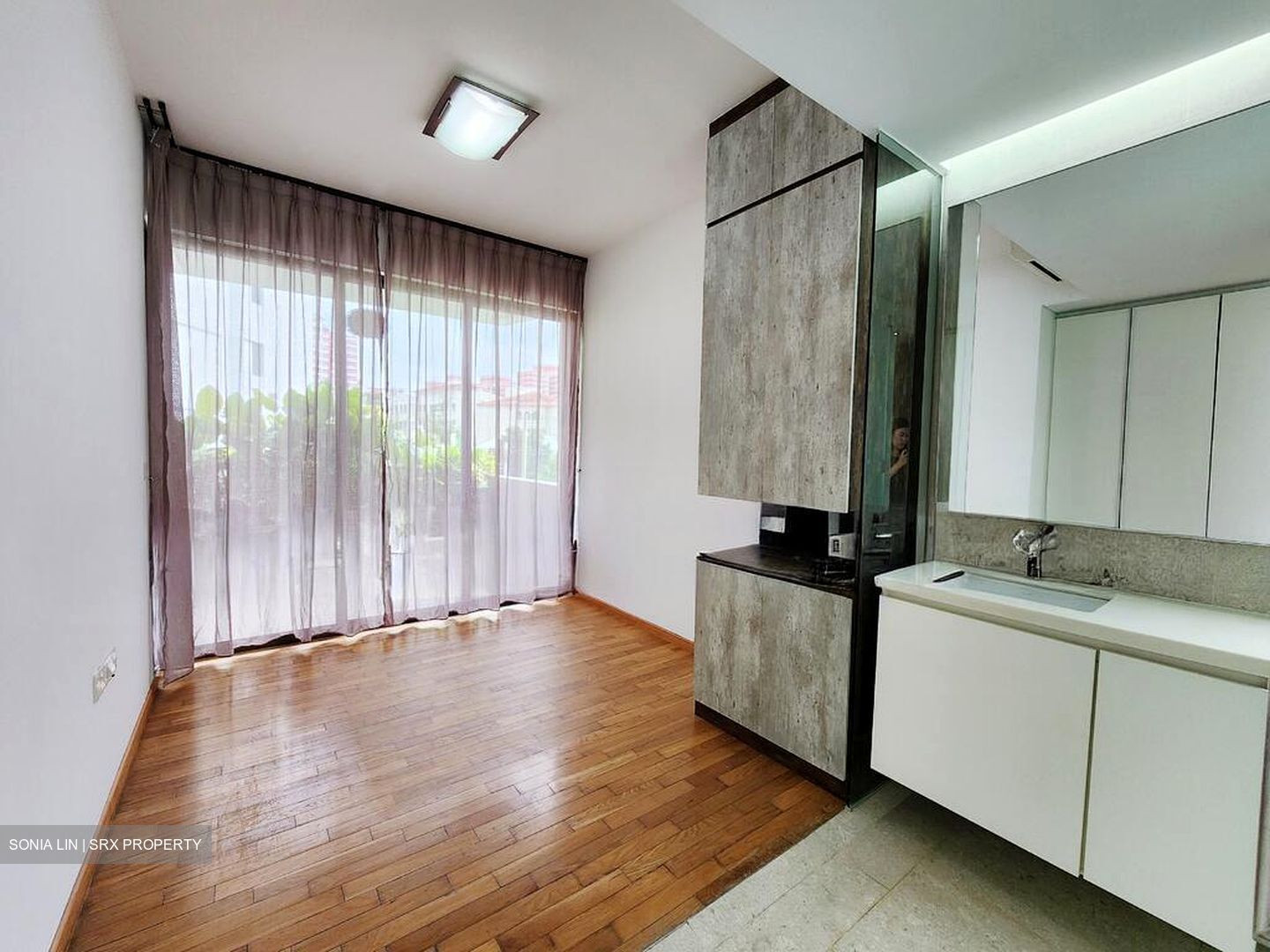 Stratum (D18), Condominium #496659701